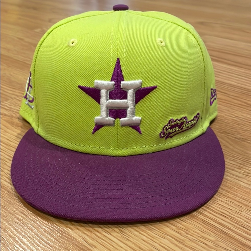 S-O-L-D
New Era Houston Astros “swingin’ Sour Apple” baseball cap